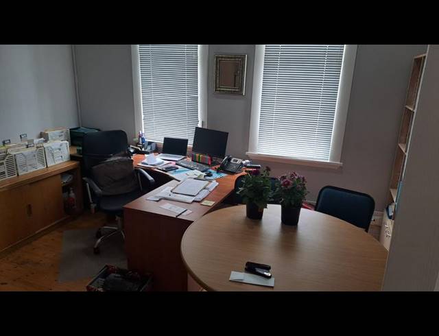 BUSINESS PROPERTY TO RENT IN MILL PARK